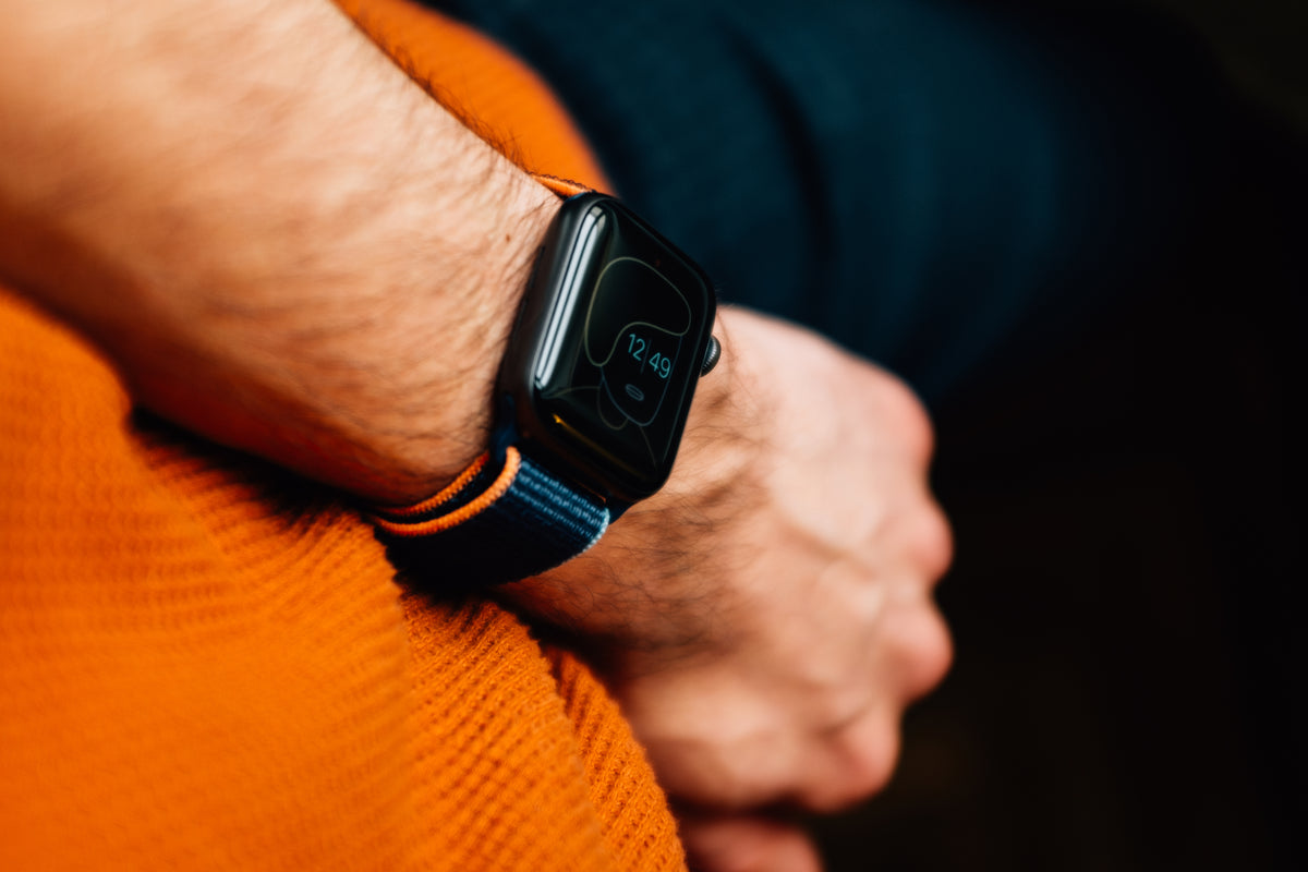 Tracking Watch TrackFitWatches: Top Fitness Trackers & Smartwatches for Active Living